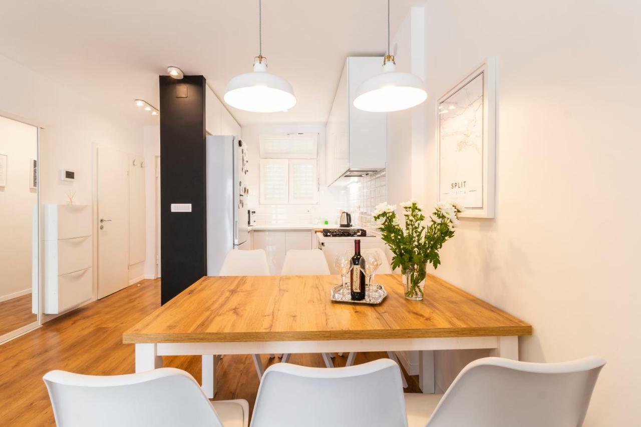 Apartment In Centre For 6 Split Exteriör bild